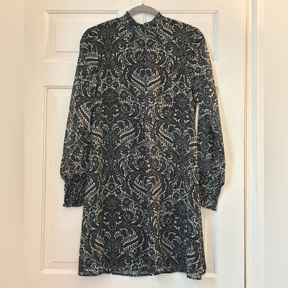 Kut from the Kloth Floral Long sleeve Shift Mini Dress, size 2